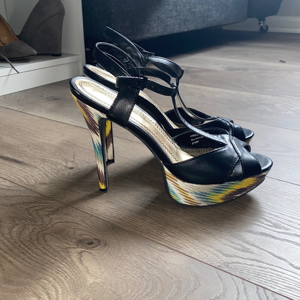 Anne Michelle Print Platform Pump - 8